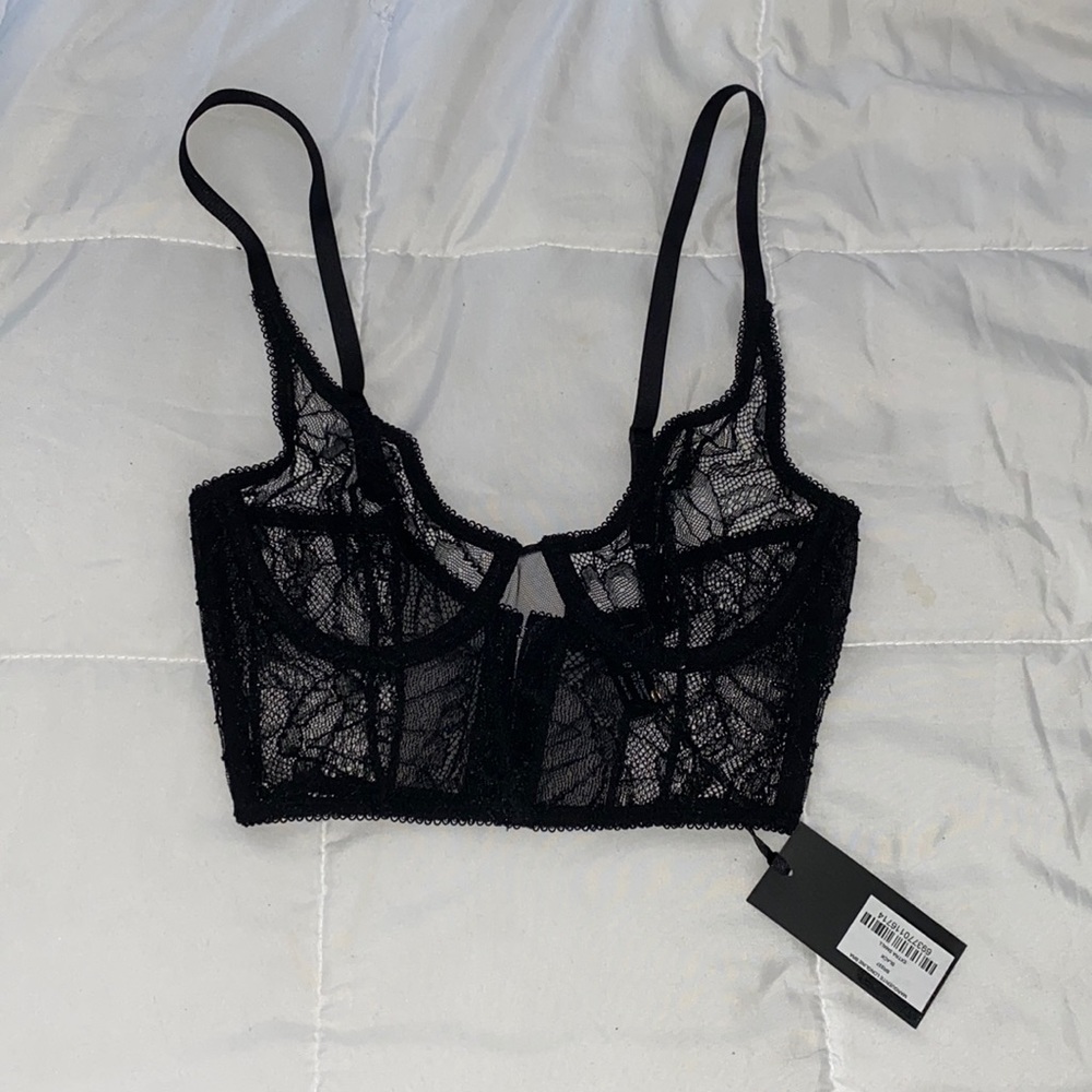 Luxe women’s lace bra